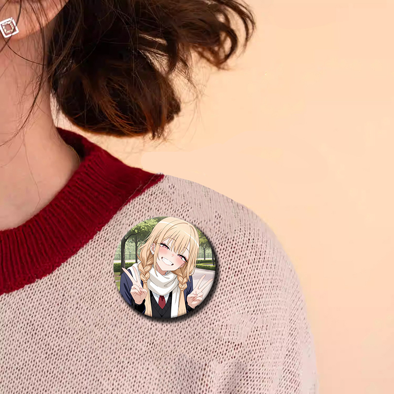 Urocza figurka anime Kitagawa  – Anime Cosplay Idea recenzja i cena